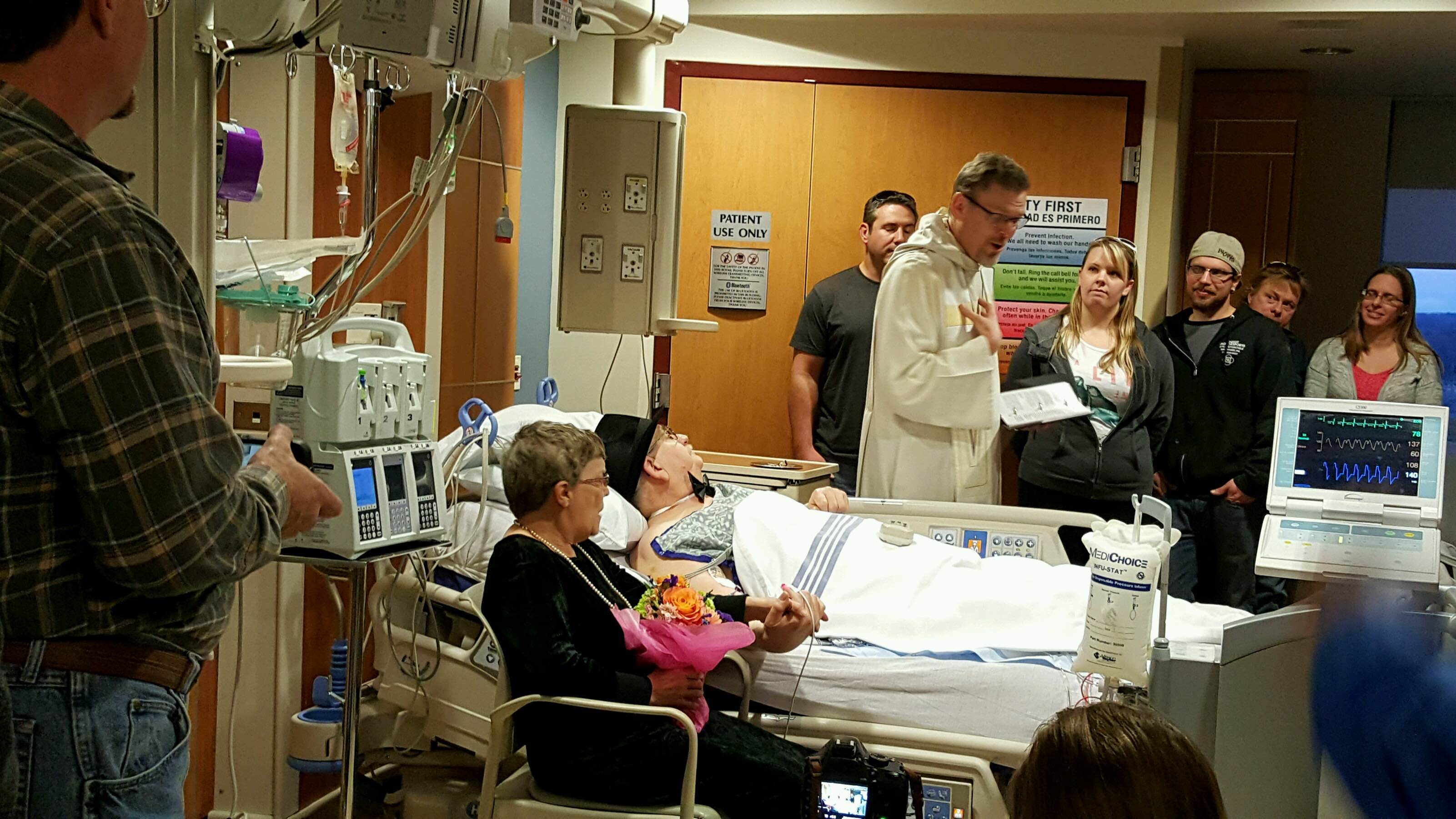 Pre-surgery hospital wedding requires all hearts on deck